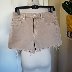 Gap Sand Denim Shorts Size 29 NEW!